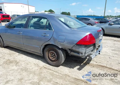 2007 Honda Accord 2.4 Lx из США, поврежденный, VIN 1HGCM56427A005604